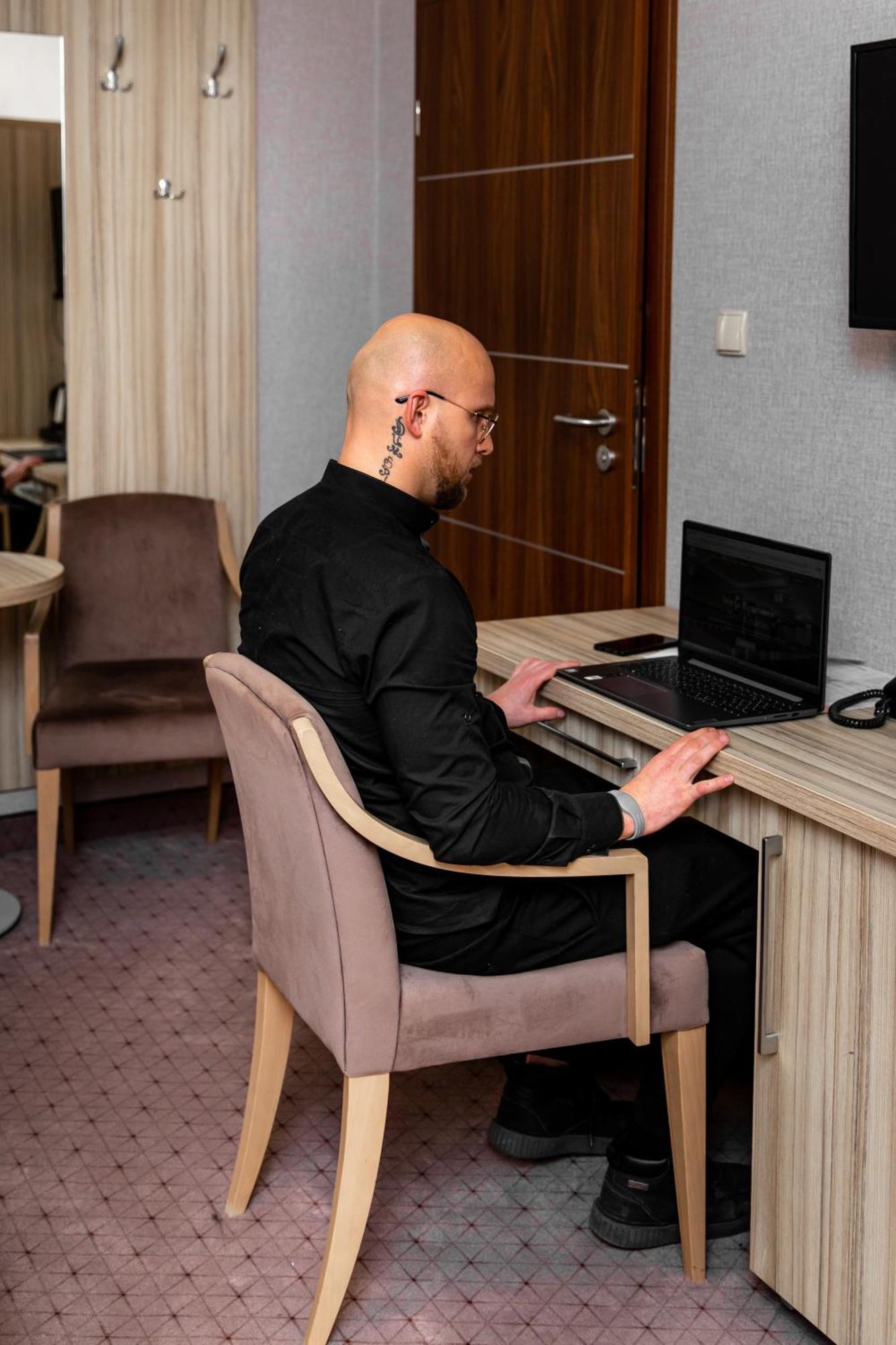 Hotel Aquarius Restaurant Wellness Spa 切霍齐内克 外观 照片